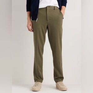 NEW Quince Men's Bayberry Olive Chinos